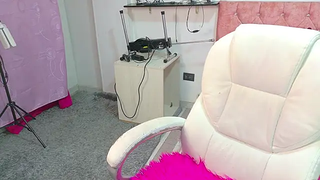 Valeria_wintherr Adlı Modelin Canlı Sohbet Odası