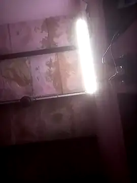 TINASONI Adlı Modelin Canlı Sohbet Odası