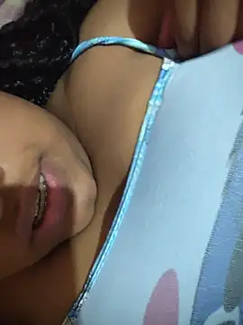 Mia_peituda Live Chatraum