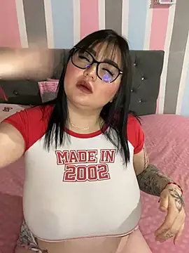 Madiiison333n Live chat-huone