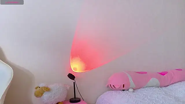 peachiee_ чат на живо