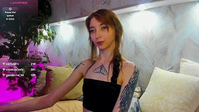 Sala de chat en directo de Ellen_Hops