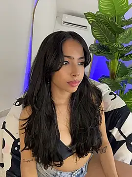 _Emily_Thompson_ чат на живо