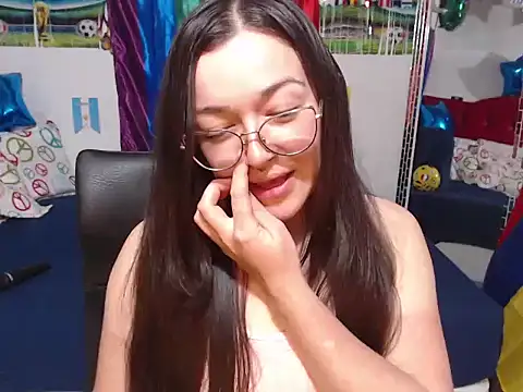 Angela_18honey 실시간 채팅방
