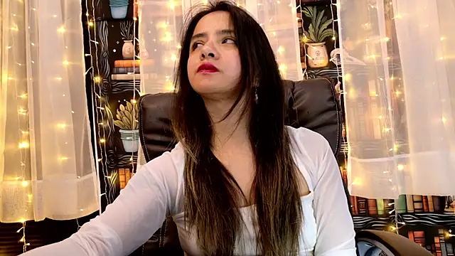 julietta___jackson লাইভ চ্যাট রুম