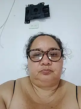 HotXXXgirl_01 লাইভ চ্যাট রুম