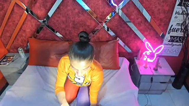 Živá chatovací místnost HornyRouse_