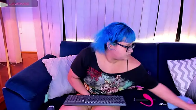 Blue_Cherry Live Chatraum