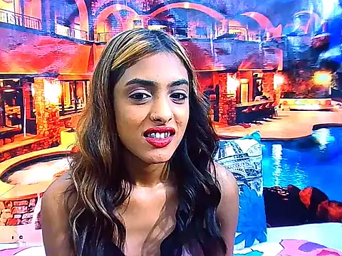 IndianPretty14u2Luv Adlı Modelin Canlı Sohbet Odası