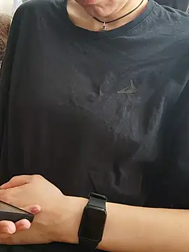 Aashikalaa – Naživo chatovacia miestnosť