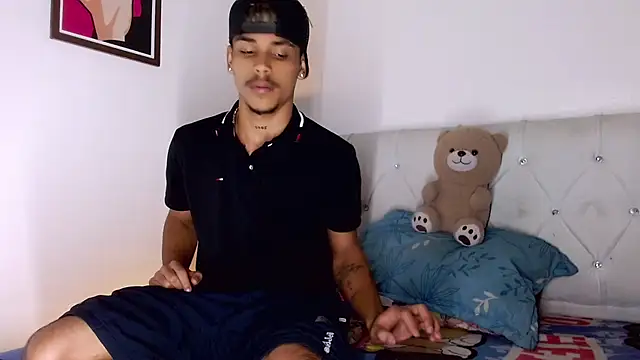 Chat ao vivo de Angel_foxc13
