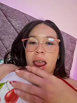 Cindy_kathe Adlı Modelin Canlı Sohbet Odası