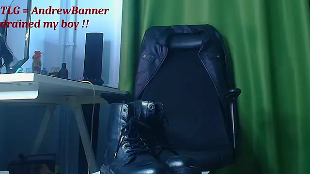AndrewBanner Live Chatraum