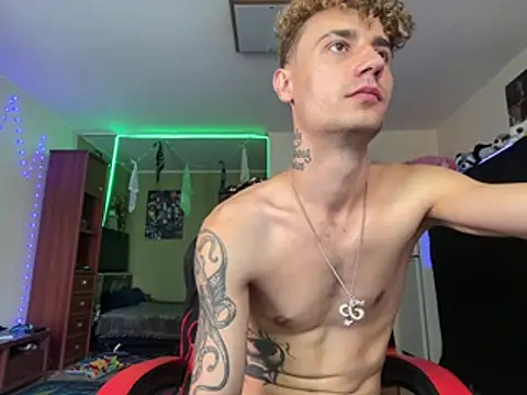 Mike_severi2n Live chat-huone