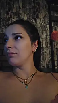 ADA_KISS Adlı Modelin Canlı Sohbet Odası