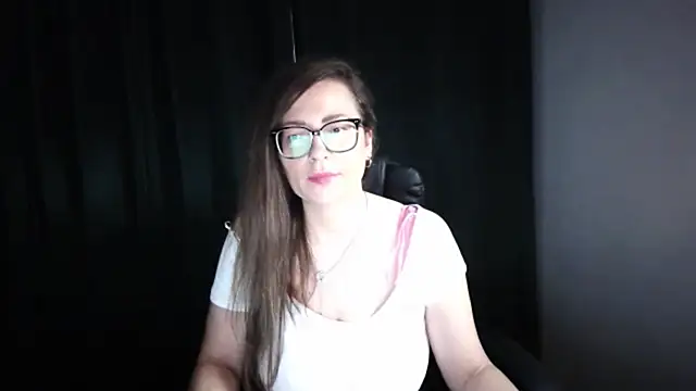 Sala de chat en directo de NoraMilf