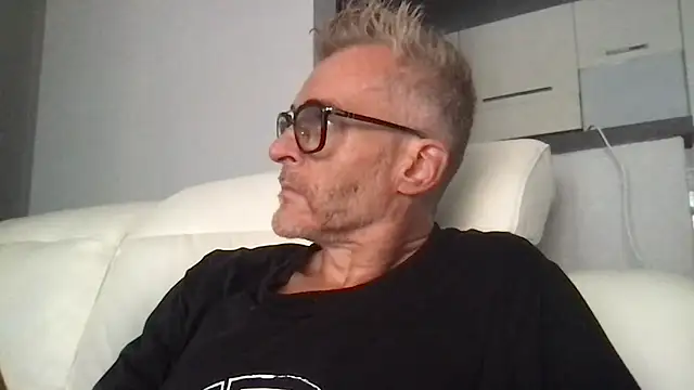 Axl_hot Cameră chat live