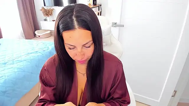 Chat +18 de AvisFlowers ao vivo