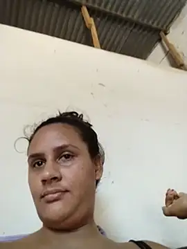 Chat +18 de Andreita_95 ao vivo