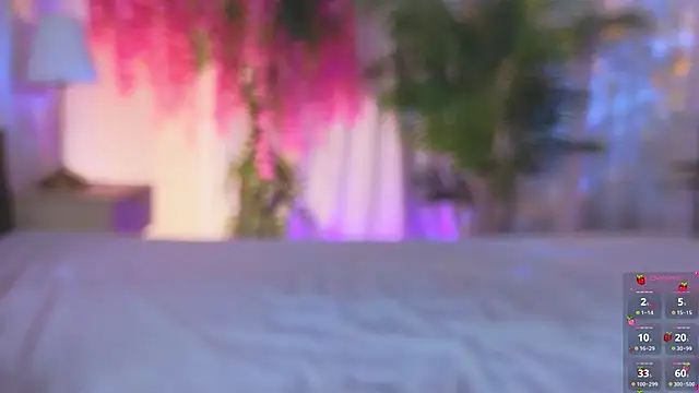 Chat +18 de KarenGibbs ao vivo