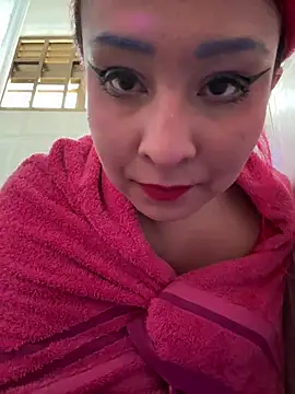 Chat +18 de Andrea_Bloomix__ ao vivo