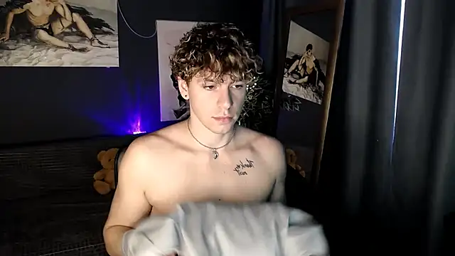 ConnorBlake Chat XXX in diretta