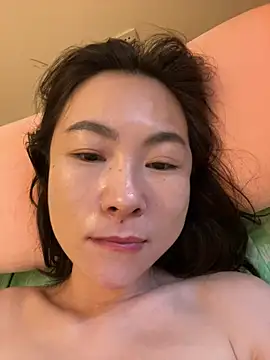 美女Eva10069在线直播