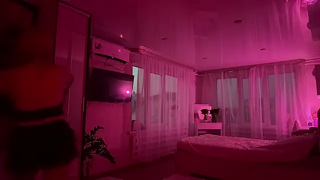 Kaderii1 Webcam Show