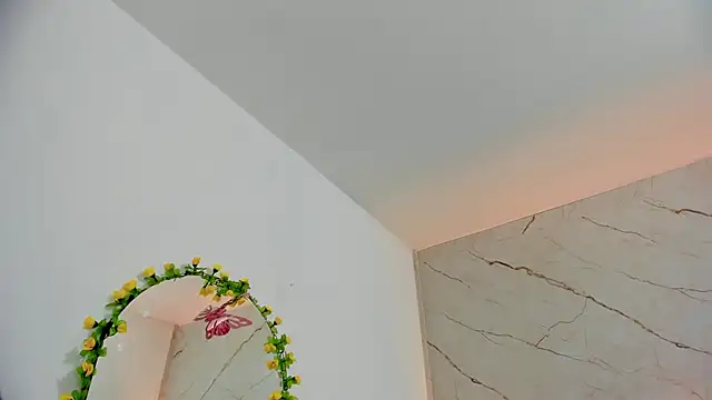 esmeralda_jenn11: απευθείας συνομιλία ΧΧΧ
