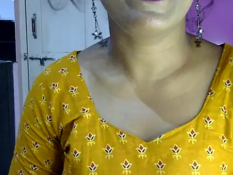 Zara_Sidd's Live XXX Chat