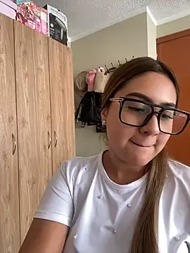 Miabonnett_'s Live XXX Chat