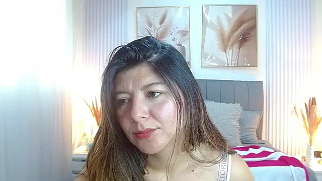 hade_smt's Live XXX Chat