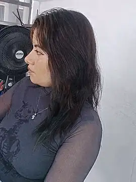 Ariabrownn1_'s Live XXX Chat