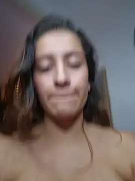 aytanna_torrez's Live XXX Chat