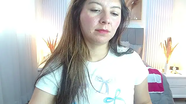 hade_smt's Live XXX Chat