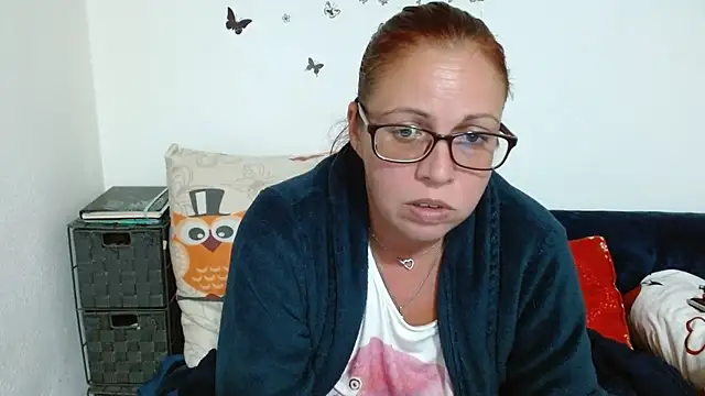 LadyHellene's Live XXX Chat