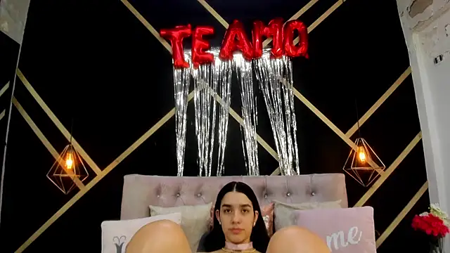 CelesteCox's Live XXX Chat