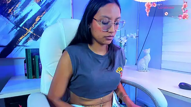 emma_brooks_'s Live XXX Chat