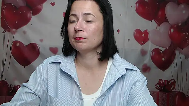 دردشة MarieSho الجنسية المباشرة