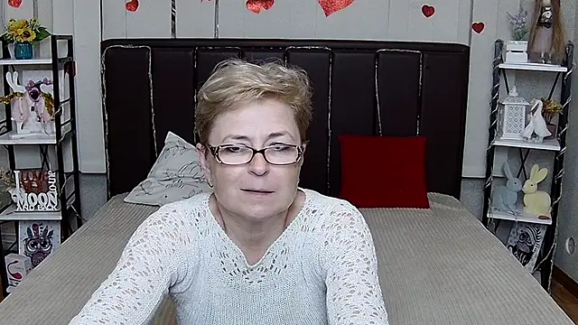 دردشة EmiliaGree الجنسية المباشرة