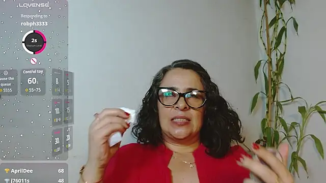 دردشة Sensual_Kiara الجنسية المباشرة