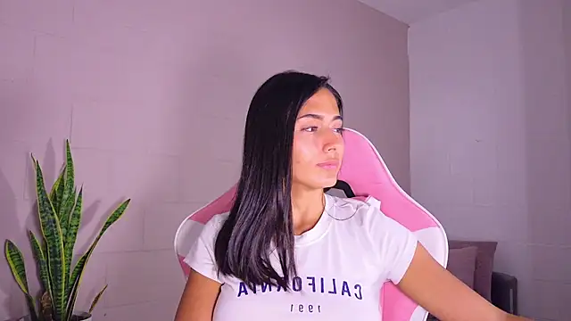 عرض كام your_khloe1
