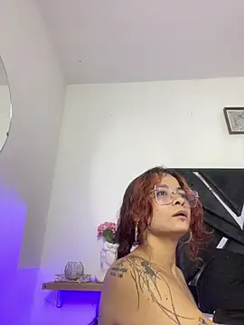 دردشة NikyFrequency الجنسية المباشرة