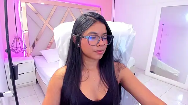 دردشة samantaa_shy الجنسية المباشرة