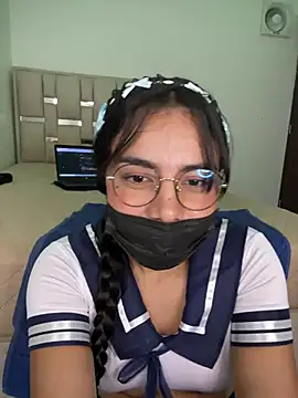 دردشة Kyra__Rose الجنسية المباشرة