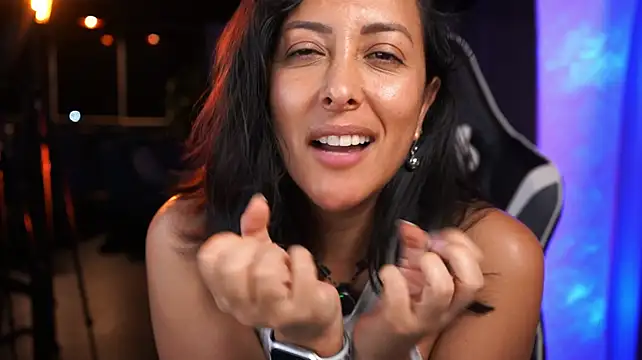 دردشة AnaPanther الجنسية المباشرة