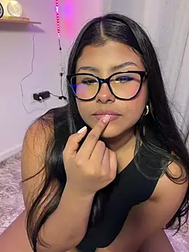 دردشة AnaBrowmn الجنسية المباشرة