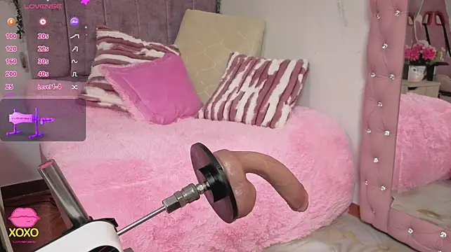 دردشة Chloe_02g الجنسية المباشرة