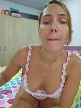 دردشة candy-xxx الجنسية المباشرة