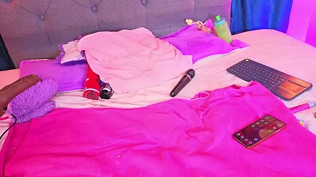 دردشة Cleo_luna الجنسية المباشرة